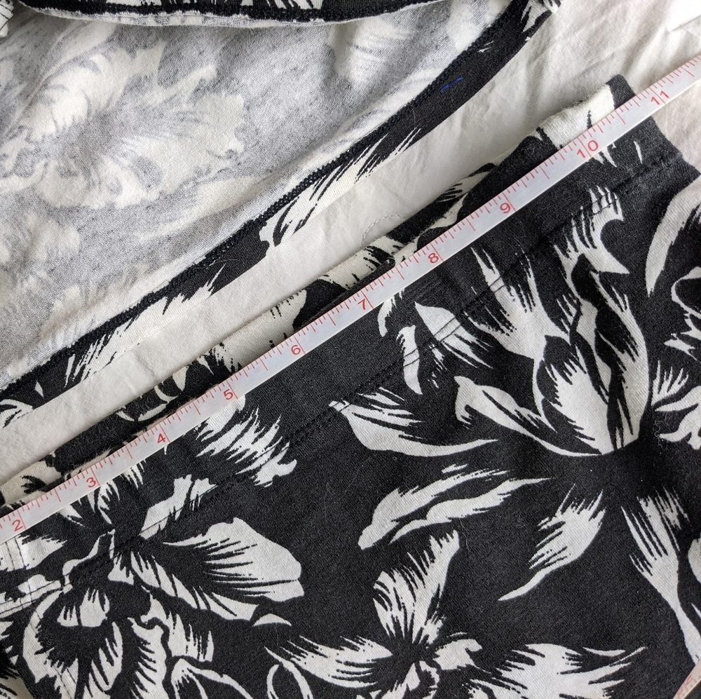 Dingolay EUC floral 2 Piece skirt set crop tie top small Barbados black white - Picture 14 of 16